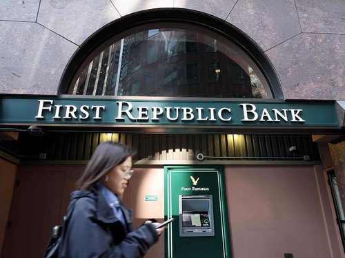 Bank lifelines ease global financial crisis fears - ảnh 1