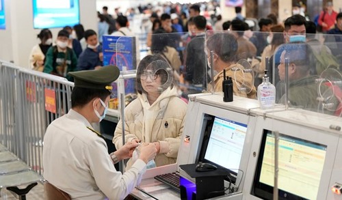 Van Don int’l airport to pilot biometric authentication for passengers - ảnh 1