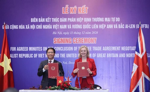 Церемония подписания заключительных документов договоров по соглашению UKVFTA - ảnh 1