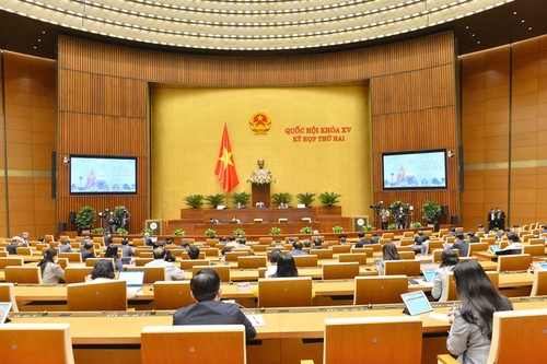 В Национальном Собрании Вьетнама обсуждаются 3 законопроекта - ảnh 1