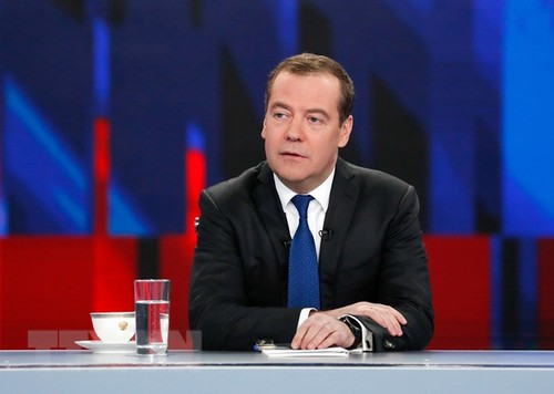 Съезд "Единой России" переизбрал Медведева председателем партии - ảnh 1