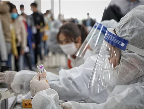 Число новых зараженных коронавирусом по всей стране увеличилось до более чем 34 тыс. человек - ảnh 1