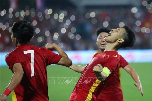 31-е игры ЮВА: мужская сборная Вьетнама по футболу одержала победу над сборной Мьянмы - ảnh 1