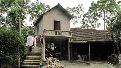Дома с защитой от наводнения в прибрежных провинциях Вьетнама - ảnh 1