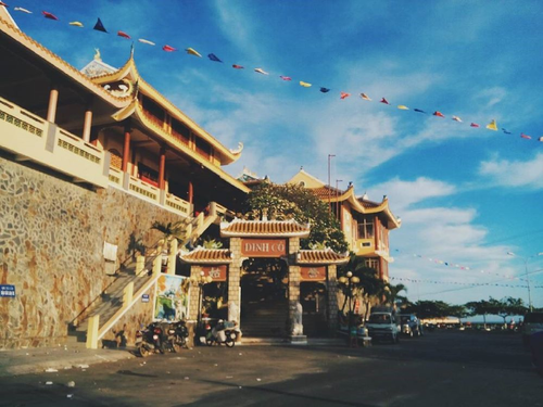 Фестиваль храма Зинько - Лонгхай привлекает туристов в провинцию Бариа-Вунгтау  - ảnh 1