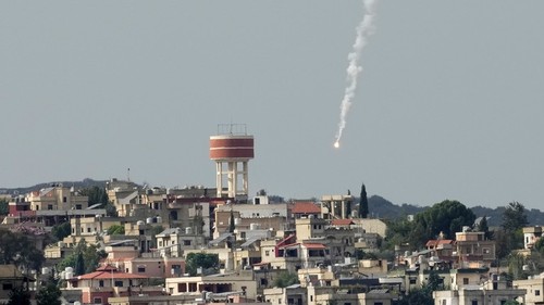 Армия Израиля сообщила о новых ударах по объектам "Хезболла" в Ливане - ảnh 1
