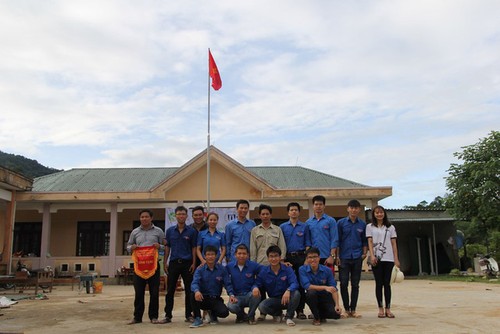 Du học Việt tại Nga xây công trình, tu bổ trường học ở bản Rào Con, Quảng Bình - ảnh 9