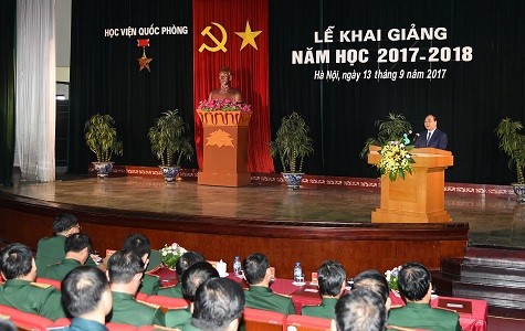Thủ tướng Nguyễn Xuân Phúc dự Lễ khai giảng năm học mới của Học viện Quốc phòng - ảnh 1