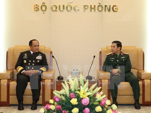Tăng cường hợp tác giữa lực lượng hải quân Việt Nam và Indonesia  - ảnh 1