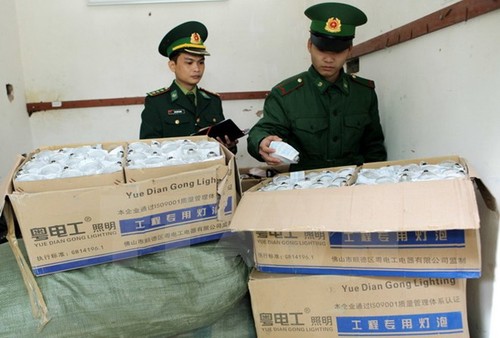Việt Nam, Trung Quốc triển khai chiến dịch chống buôn lậu tại khu vực biên giới  - ảnh 1