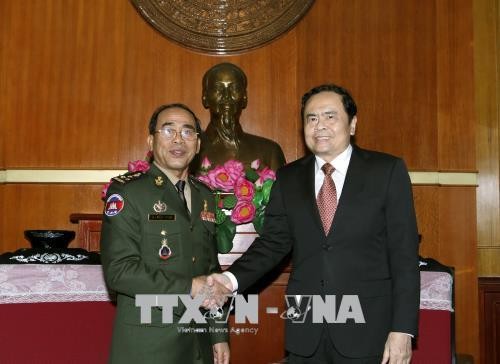 Đại biểu cấp cao Bộ Tư lệnh cảnh vệ quân đội Hoàng gia Campuchia thăm Việt Nam - ảnh 1