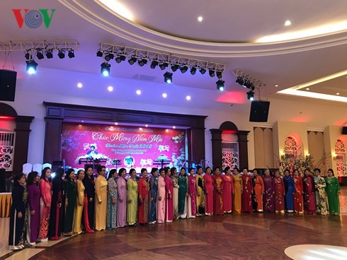 Tiếng hát Việt trên đất nước hoa Chăm Pa - ảnh 2
