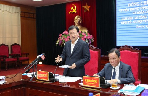 Phó Thủ tướng Trịnh Đình Dũng làm việc tại Sơn La về công tác ổn định dân cư - ảnh 1