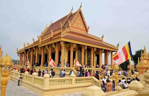 Thủ tướng chúc Tết cổ truyền Chôl Chnăm Thmây năm 2018 - ảnh 1