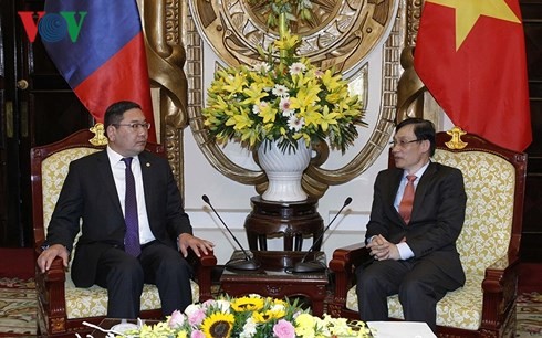 Việt Nam-Mông Cổ tăng cường hợp tác trên nhiều lĩnh vực - ảnh 1