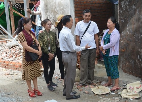 Hỗ trợ các gia đình Việt kiều ở Campuchia khôi phục chỗ ở sau hỏa hoạn - ảnh 1