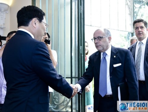 Hội đàm cấp Bộ trưởng Ngoại giao Việt Nam và Argentina - ảnh 1