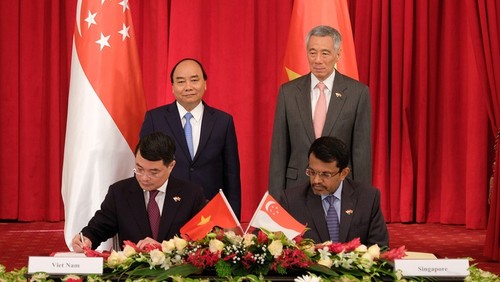 Quan hệ Việt Nam-Singapore: Cùng hướng tới tương lai - ảnh 1