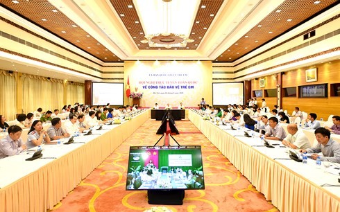Thủ tướng Nguyễn Xuân Phúc dự Hội nghị về công tác bảo vệ trẻ em - ảnh 1