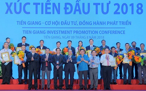  Thủ tướng Nguyễn Xuân Phúc dự Hội nghị Xúc tiến đầu tư tỉnh Tiền Giang 2018 - ảnh 4