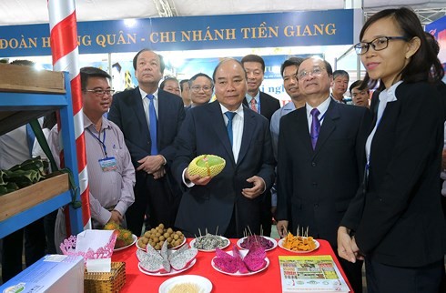  Thủ tướng Nguyễn Xuân Phúc dự Hội nghị Xúc tiến đầu tư tỉnh Tiền Giang 2018 - ảnh 1