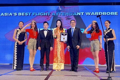 Viejet được vinh danh đồng phục tiếp viên hàng không đẹp nhất châu Á - ảnh 1