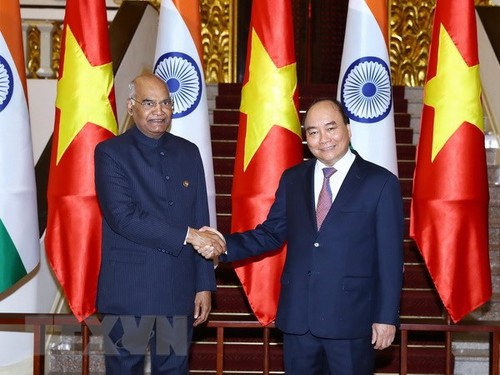 Thủ tướng Nguyễn Xuân Phúc hội kiến Tổng thống Ấn Độ Ram Nath Kovind - ảnh 1