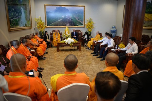 Phật giáo Việt Nam đoàn kết cùng Phật giáo các nước xây dựng thế giới hòa bình - ảnh 1