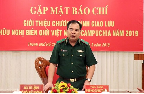 Thắt chặt tình hữu nghị, nâng cao hiệu quả công tác bảo vệ biên giới Việt Nam - Campuchia    - ảnh 1