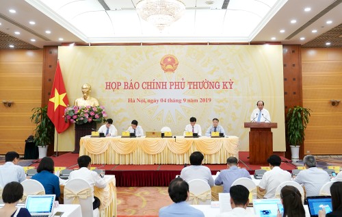 Tăng trưởng của Việt Nam trong năm 2019 sẽ đạt cận cao - ảnh 1