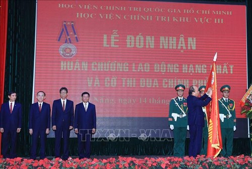 Thủ tướng Nguyễn Xuân Phúc dự kỷ niệm 70 năm truyền thống Học viện Chính trị khu vực III - ảnh 1
