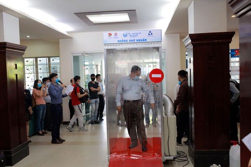 Thành phố Hồ Chí Minh ra mắt buồng khử khuẩn phòng chống dịch bệnh - ảnh 1