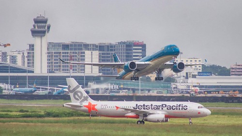 Hành khách hưởng dịch vụ tiêu chuẩn Vietnam Airlines khi bay liên danh Vietnam Airlines - Jetstar Pacific - ảnh 1