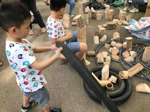 Sân chơi tái chế Think Playground- món quà tinh thần vô giá của trẻ thơ - ảnh 9