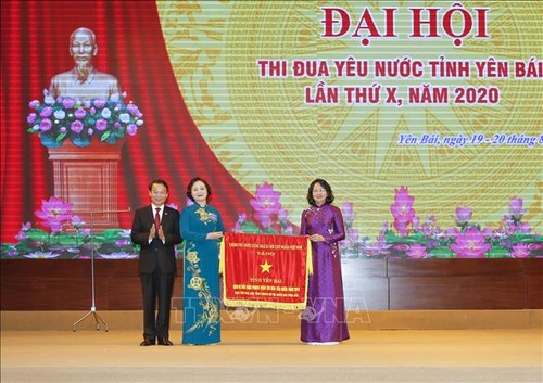 Phó Chủ tịch nước Đặng Thị Ngọc Thịnh dự Đại hội thi đua yêu nước tỉnh Yên Bái lần thứ X - ảnh 1
