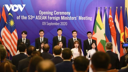 ASEAN tiếp tục kiên định con đường và phương cách của mình trong hơn 5 thập kỷ - ảnh 2
