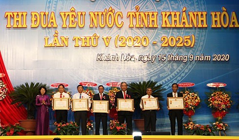 Phó Chủ tịch nước Đặng Thị Ngọc Thịnh dự Đại hội Thi đua yêu nước tỉnh Khánh Hòa - ảnh 2
