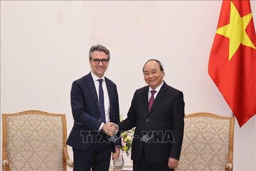 Thủ tướng Nguyễn Xuân Phúc tiếp Đại sứ, Trưởng phái đoàn EU tại Việt Nam  - ảnh 1