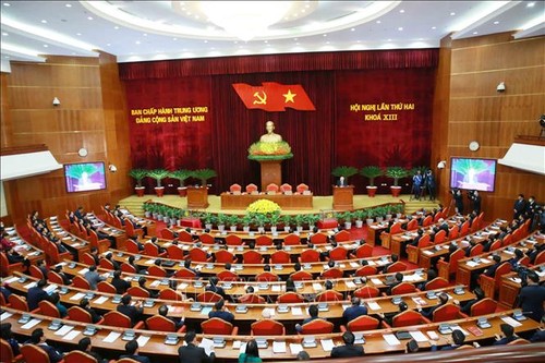 Bế mạc Hội nghị lần thứ 2 Ban chấp hành Trung ương  Đảng Cộng sản Việt Nam khóa XIII - ảnh 2
