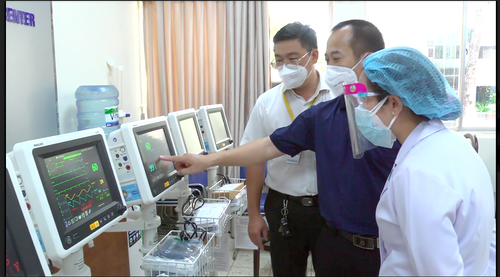 Công ty Philips và MCNV ( Hà Lan) hỗ trợ Việt Nam máy thở theo dõi bệnh nhân - ảnh 3