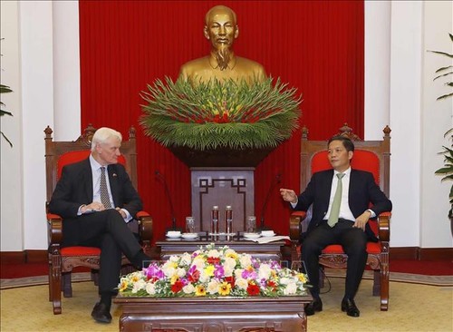 Việt Nam coi trọng và mong muốn làm sâu sắc hơn quan hệ với Anh - ảnh 1