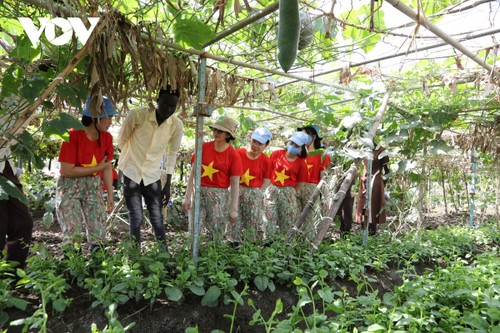 Nữ chiến sỹ “mũ nồi xanh” Việt Nam giúp người dân Abyei phát triển nông nghiệp - ảnh 1