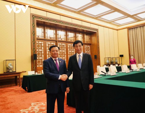 Đoàn đại biểu cấp cao thành phố Hà Nội chào xã giao Chủ tịch Chính hiệp Trung Quốc Vương Hộ Ninh - ảnh 1