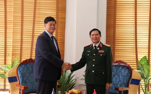 Thượng tướng Nguyễn Tân Cương gặp song phương Thứ trưởng Quốc phòng Indonesia và Philippines - ảnh 2