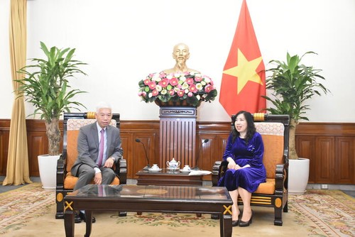 Thứ trưởng Lê Thị Thu Hằng tiếp Hội doanh nhân Việt Nam - Canada - ảnh 1