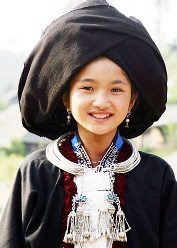 Зяо Кхау – типичная группа народности Зяо - ảnh 1