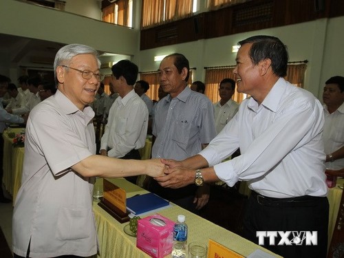 Генеральный секретарь ЦК КПВ Нгуен Фу Чонг посетил провинцию Ниньтхуан с рабочим визитом - ảnh 1