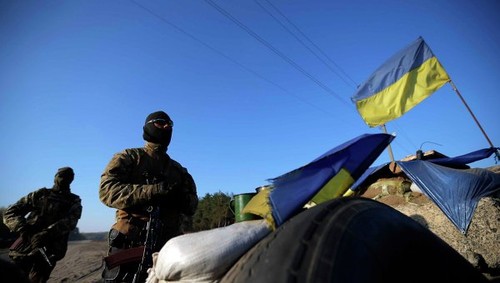 Президент Украины подписал закон об особом статусе районов Донбасса - ảnh 1