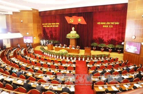 В Ханое продолжается 6-й пленум ЦК Компартии Вьетнама 12-го созыва - ảnh 1