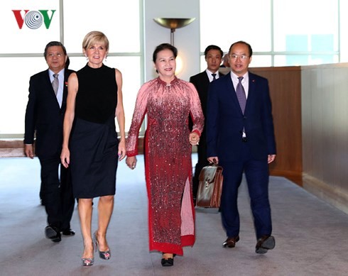 Председатель НС СРВ Нгуен Тхи Ким Нган встретилась с главой МИД Австралии - ảnh 1